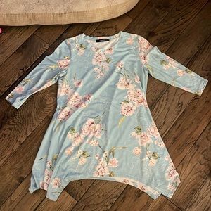 Asymmetrical Floral blouse